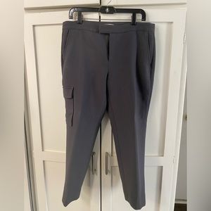 Grey Cargo cropped pants. Banana Republic Heritage Collection 10s